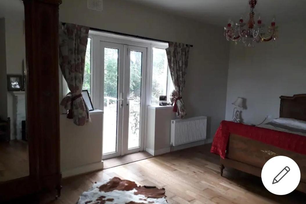 King Size Bed, Private Parking, Centrally Located Kilkenny Eksteriør bilde